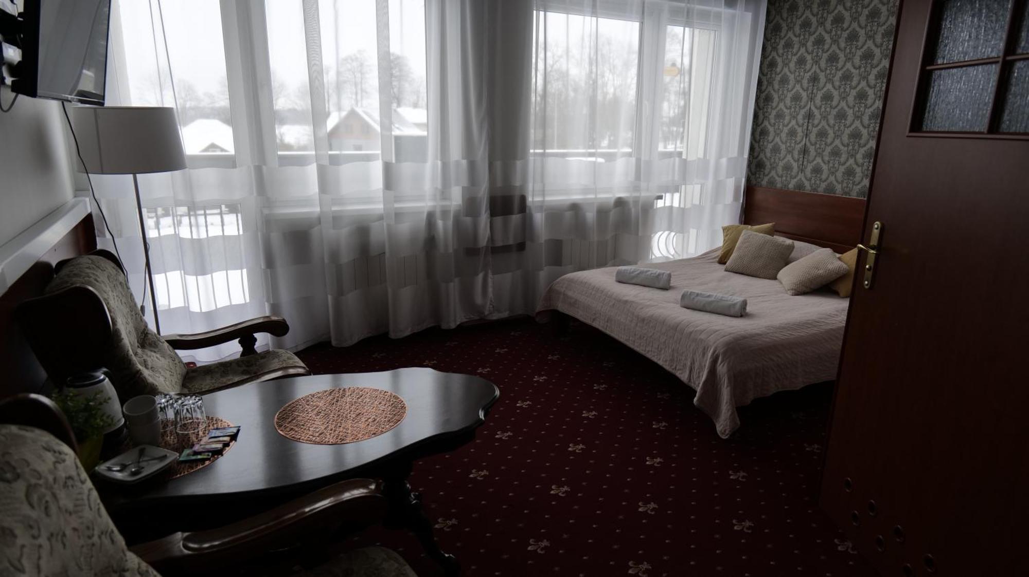 Sala Bankietowa I Pokoje Goscinne Сокулка Экстерьер фото
